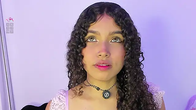 EloiseSweetxx online show from 04/04/26, 01:41