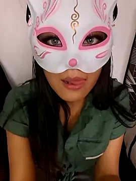 Snapshot of Mitsuarii chatting on 12/19/25, 09:55 Mitsuarii online show from 12/19/25, 09:55