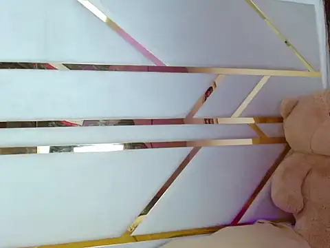 emiirosse online show from 12/17/25, 02:06