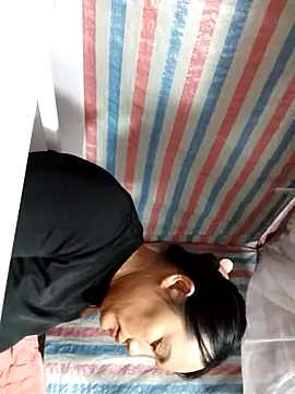 nezo-7 online show from 11/23/25, 02:28