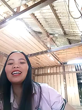 Snapshot of Tisami-suca chatting on 11/22/25, 07:51 Tisami-suca online show from 11/22/25, 07:51