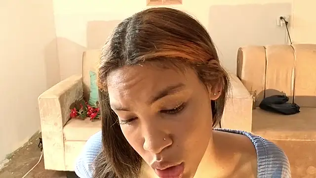 ginebra n yan online show from 12/17/25, 06:47