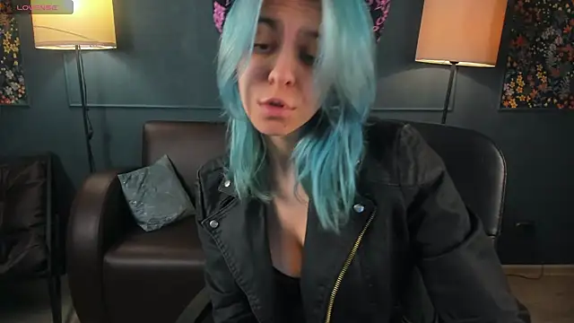 LiraBelle online show from 02/10/26, 03:21