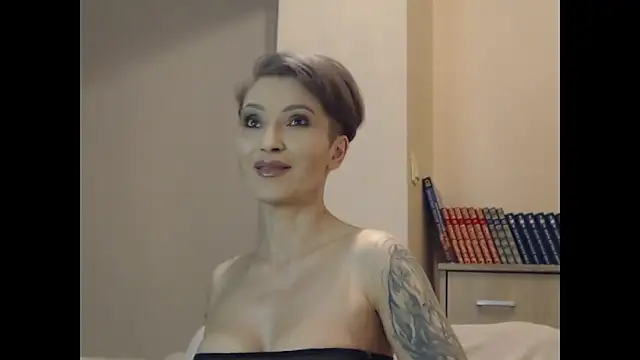 Snapshot of JADAPink___ chatting on 02/13/26, 07:48 JADAPink online show from 02/13/26, 07:48