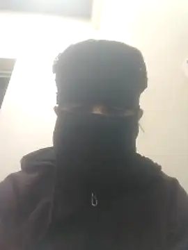 Qxriya online show from 11/26/25, 05:14