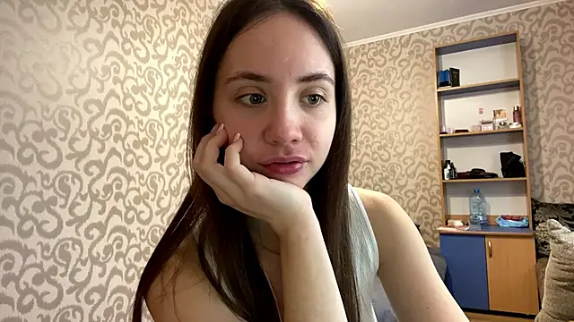 ChandaApplin online show from 01/12/26, 11:15