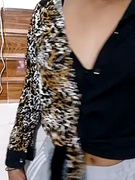 Janvi89 online show from 11/25/25, 06:35