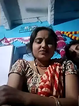 Pooja hote online show from 11/22/25, 04:06