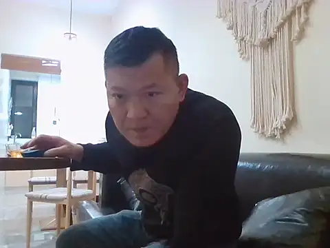 Snapshot of klasdjhasid chatting on 12/03/25, 10:02 klasdjhasid online show from 12/03/25, 10:02