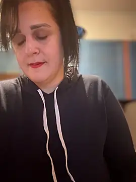 Snapshot of Mary_kansas_bbw chatting on 02/13/26, 11:17 Mary kansas bbw online show from 02/13/26, 11:17