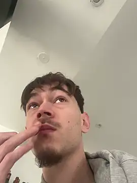 vicoo077 online show from 02/09/26, 01:37