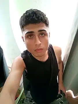 Cute eliot online show from 11/22/25, 07:35