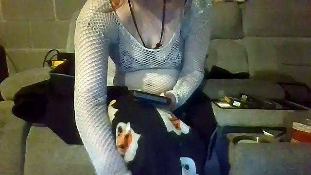 findom mistressvampcandy online show from 12/03/25, 06:39