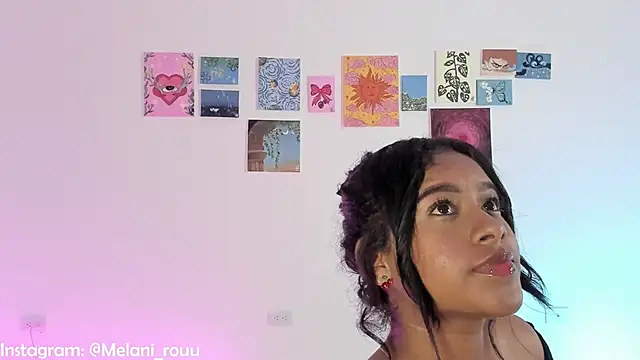 Snapshot of melrousses chatting on 12/16/25, 04:17 melrousses online show from 12/16/25, 04:17