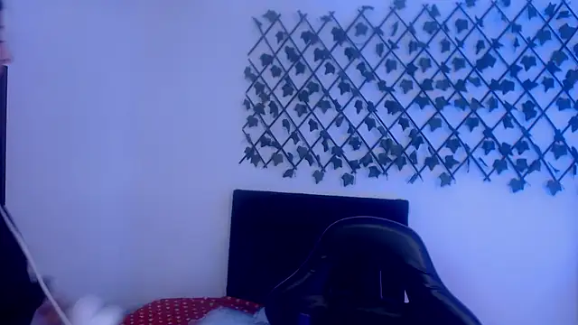 dulcinea77gp online show from 02/18/26, 03:35