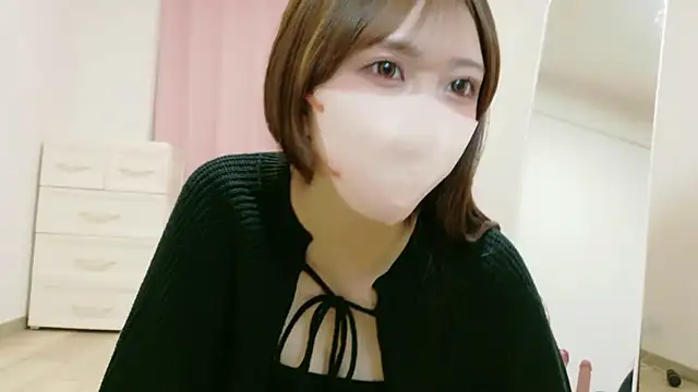 Snapshot of alicechan_v chatting on 07/07/26, 11:14 alicechan v online show from 07/07/26, 11:14