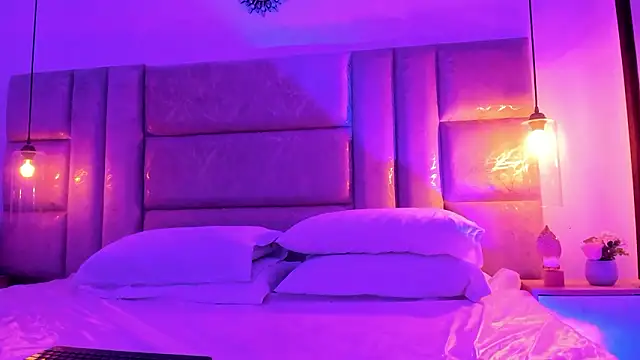 Snapshot of Ambar85 chatting on 02/02/26, 03:38 Ambar85 online show from 02/02/26, 03:38