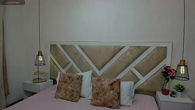 Snapshot of Ambar85 chatting on 02/17/26, 03:36 Ambar85 online show from 02/17/26, 03:36