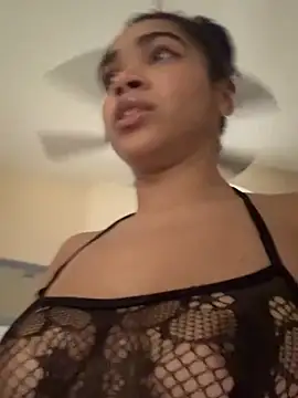 Kiki hammyy online show from 04/19/26, 07:05