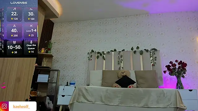 kaelwolf tay online show from 02/06/26, 07:06