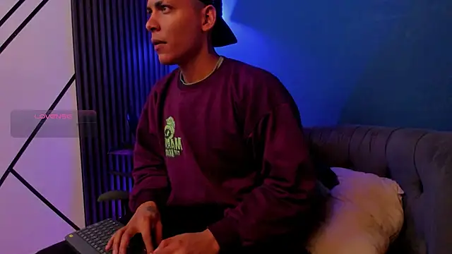 IAN LEIN online show from 11/25/25, 03:17