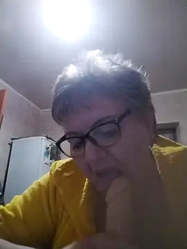 Snapshot of MillanaOcean chatting on 11/30/25, 09:19 MillanaOcean online show from 11/30/25, 09:19