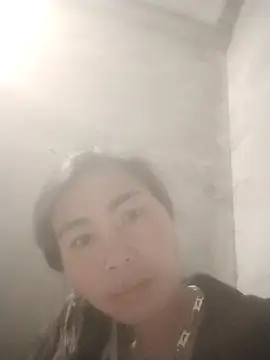 Snapshot of meganmeo chatting on 11/25/25, 11:05 meganmeo online show from 11/25/25, 11:05