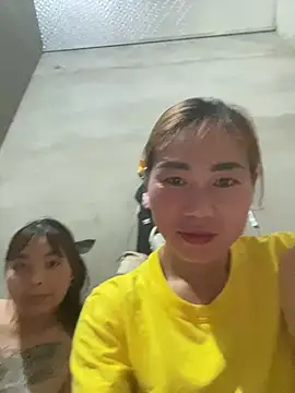 meganmeo online show from 04/18/26, 05:33