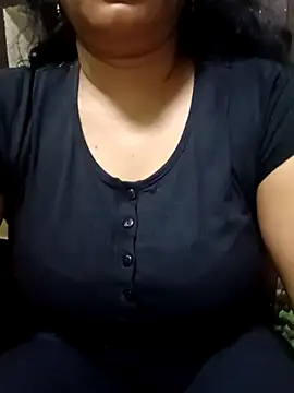 priyakutty1431 online show from 12/03/25, 07:49