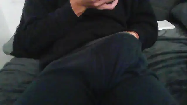 latinman7944 online show from 12/17/25, 06:19