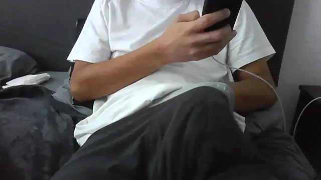 latinman7944 online show from 04/03/26, 11:47