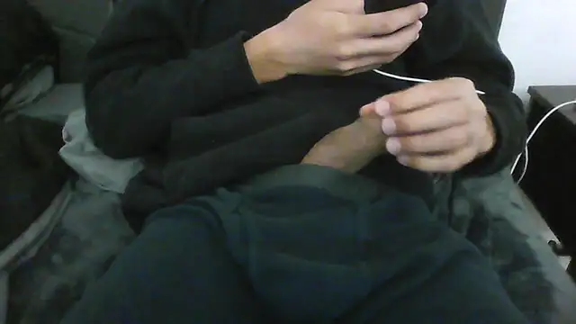 latinman7944 online show from 04/14/26, 06:41