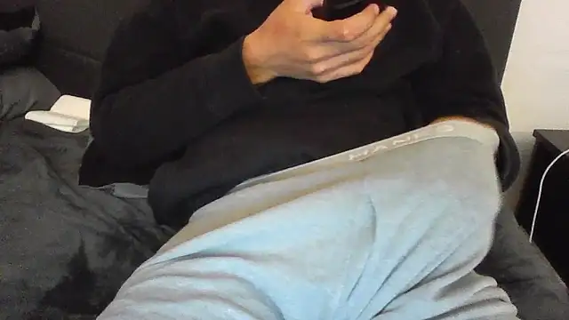 latinman7944 online show from 04/17/26, 09:23