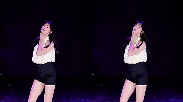 XKCH-001 online show from 12/14/25, 01:38