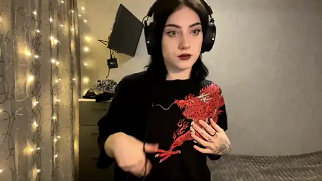 Meowluly online show from 01/11/26, 09:42