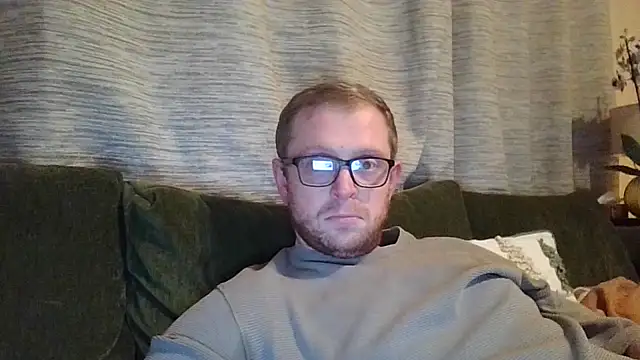 Snapshot of randomgin chatting on 12/22/25, 06:38 randomgin online show from 12/22/25, 06:38