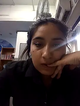 Bizcochitoc4 online show from 02/16/26, 09:55