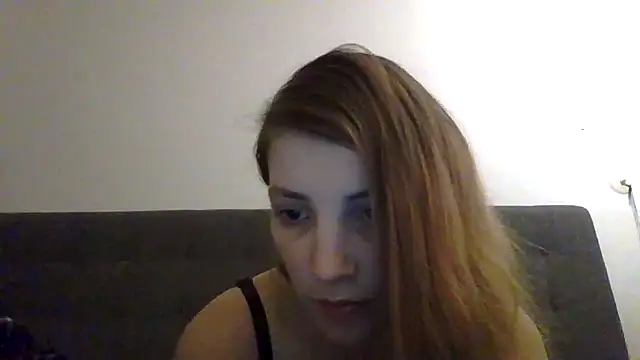 Snapshot of hope23lexi chatting on 11/29/25, 01:25 hope23lexi online show from 11/29/25, 01:25