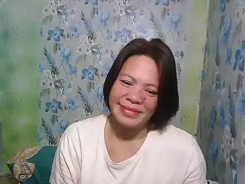 Smilinglovely online show from 12/22/25, 10:51