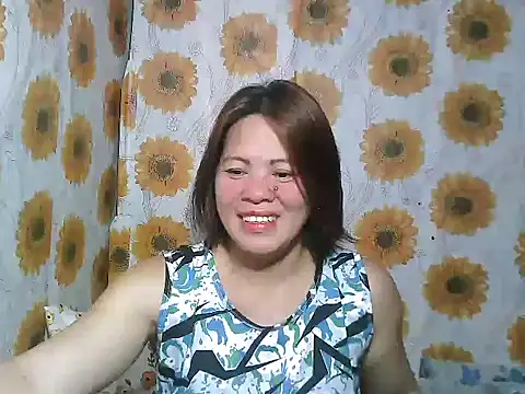 Smilinglovely online show from 03/03/26, 06:52