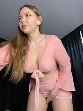 SinCityDoll online show from 07/05/26, 05:14