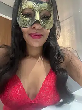 Snapshot of LunnaMaska chatting on 03/25/26, 11:27 LunnaMaska online show from 03/25/26, 11:27