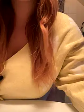 Snapshot of Blue-Coxy chatting on 11/26/25, 07:20 Blue-Coxy online show from 11/26/25, 07:20