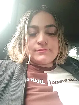 sexy aurora ourdoors online show from 11/28/25, 03:25