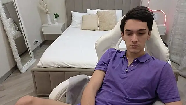 MoonlinSkinn online show from 01/15/26, 01:10