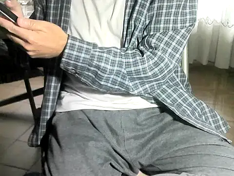 OreCam online show from 01/10/26, 03:47