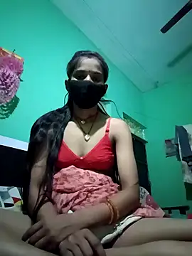 Snapshot of Uma_sain chatting on 11/30/25, 12:31 Uma sain online show from 11/30/25, 12:31