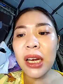 Lin-kute98 online show from 04/17/26, 12:52