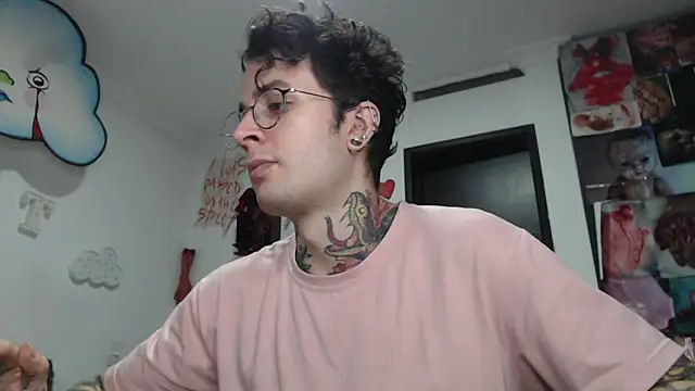 CryBoy13 online show from 11/29/25, 02:03