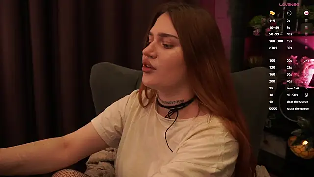 LucyLuice online show from 12/02/25, 05:13